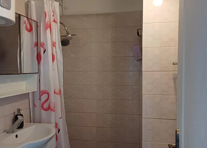 아파트 Apartament Tomis Ii *